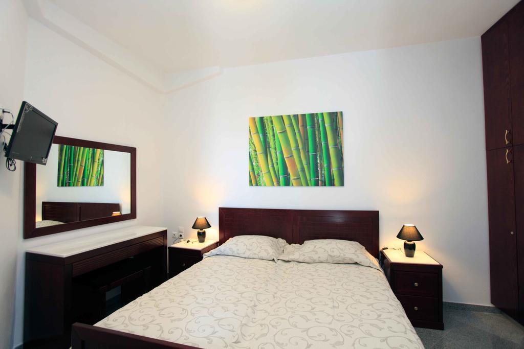 Stegadi Apartments Síkinos الغرفة الصورة